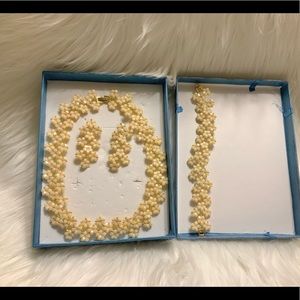 Brand New Pearl Set Necklace, Earring, Bracelet